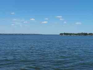 Cedar Creek Reservoir | Texas Outside