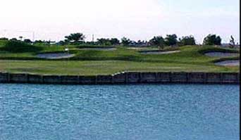 Los Lagos Golf Course