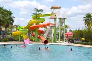Jolly Mon water slides and pool