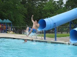 The pool and slide at Castaways RV Park