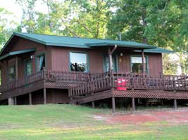 One of the many cabins at Fin and Feather resort on Toledo Bend