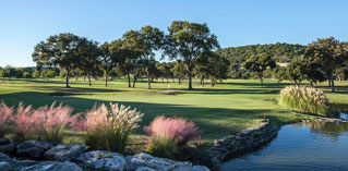 Golf hole at Tapatio Springs Hill Country Resort