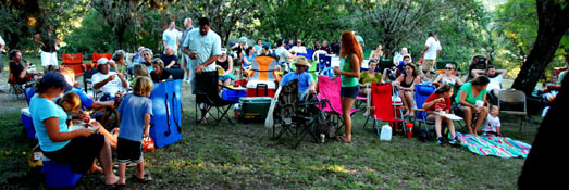 Small crowd of music lovers at the Frio River Song Festival