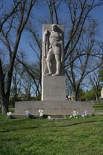 Crockett Statue