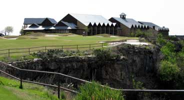 #9 at the Cliffs plays along a 200 foot bluff overlooking the lake