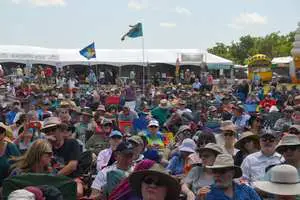 Fans close to the stage at Old Settler's Music Festival
