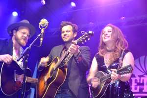 Lone Bellow Trio