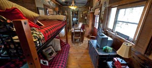 Country Woods Inn Caboose rental