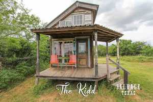 Tiny home rental at Salvage Texas